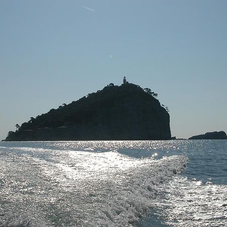 La Perla del Magra Holidays House Montemarcello Esterno foto