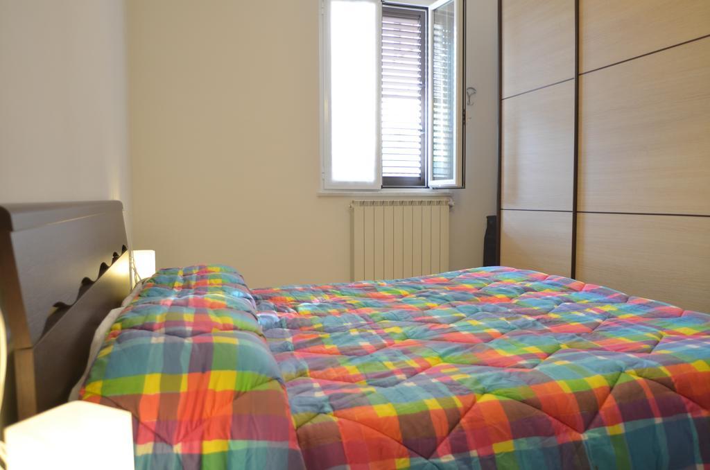 La Perla del Magra Holidays House Montemarcello Esterno foto
